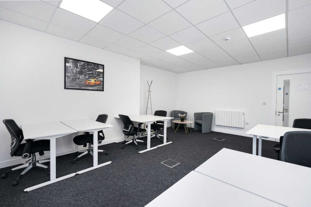 6 Fern Road, Sandyford D18 FP98, 400 sq ft, 10 desks photo 4