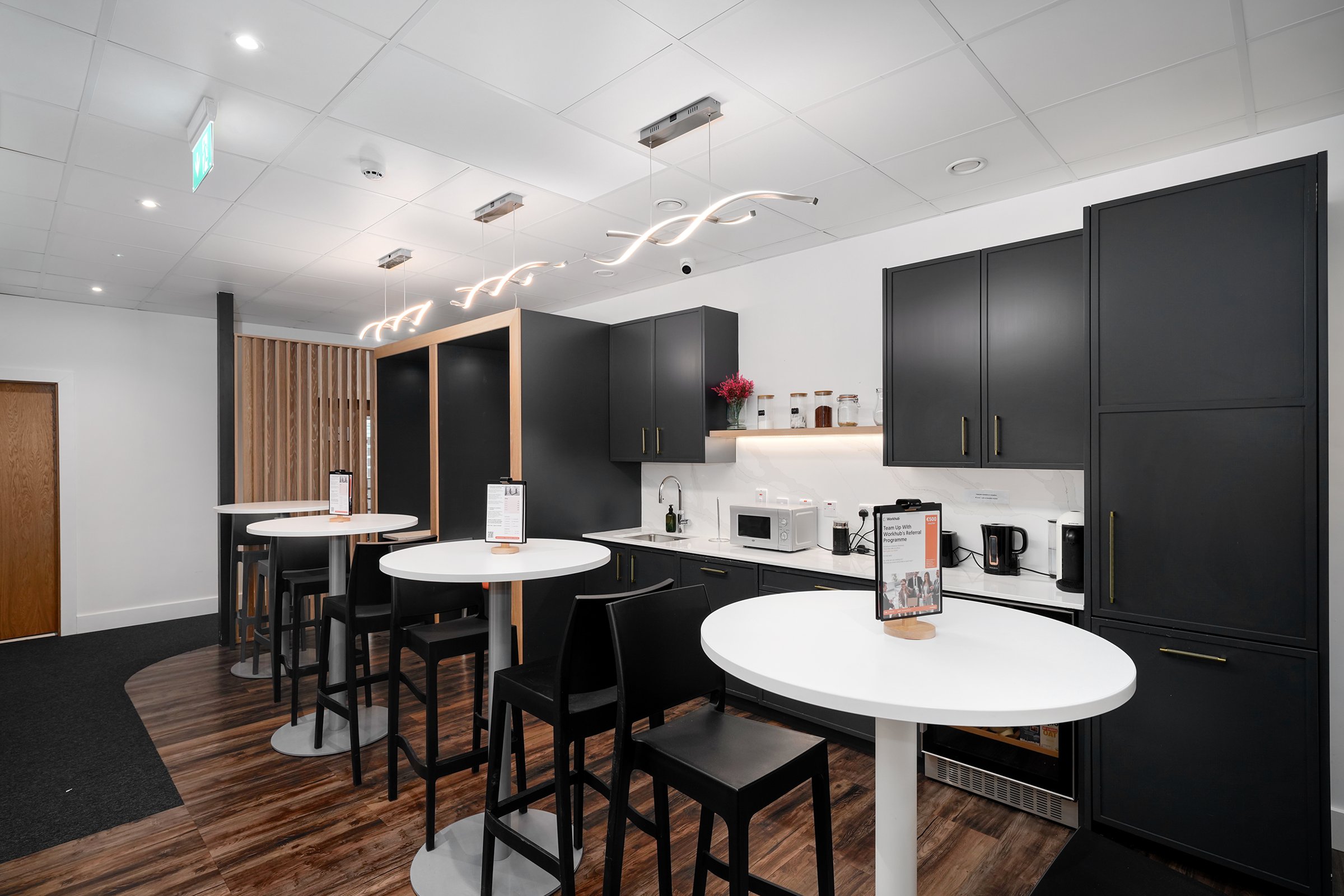 Fern Road serviced office photo 8