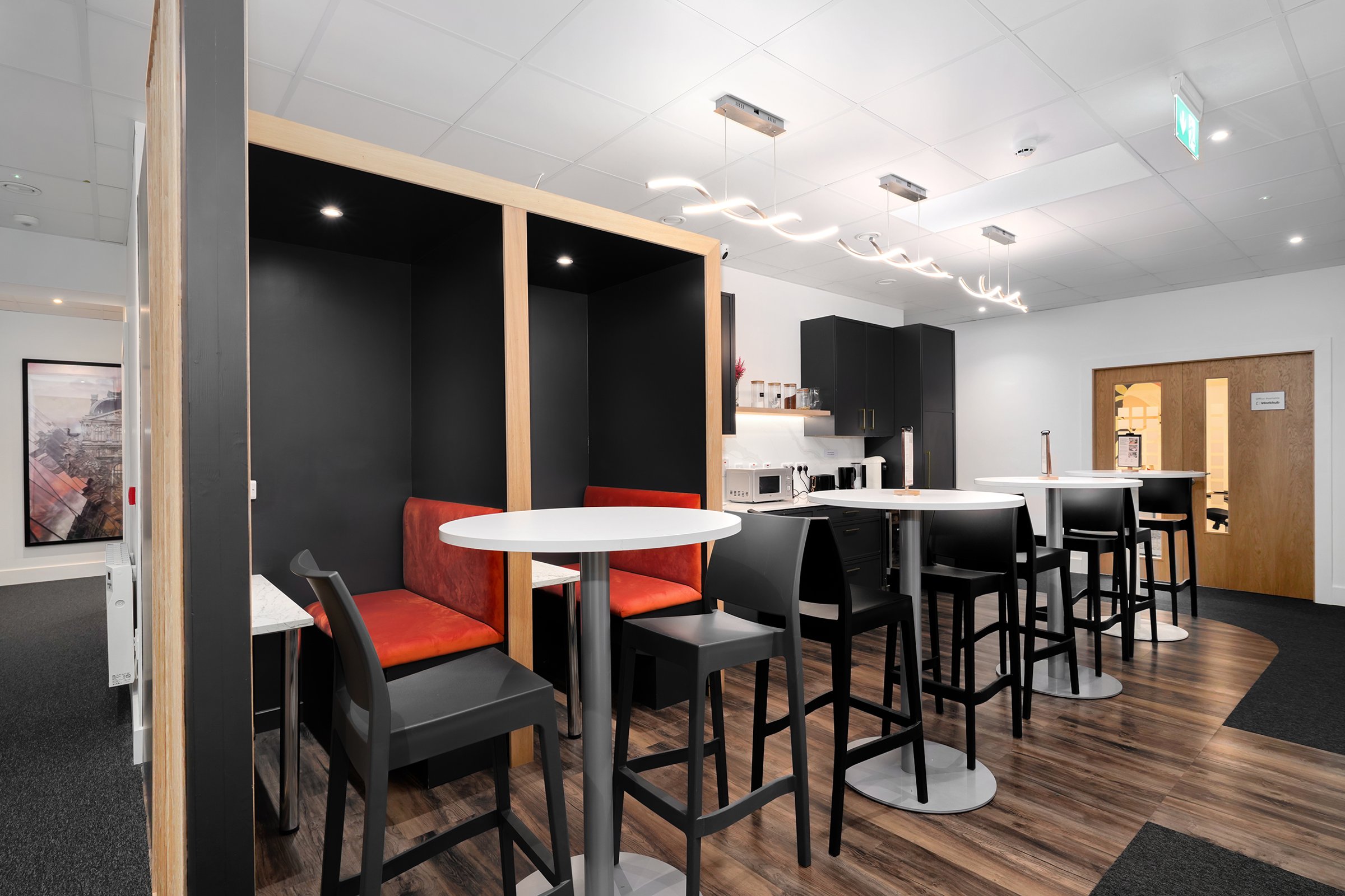 Fern Road serviced office photo 9